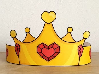 Heart princess crown printable Valentine craft for kids - Happy Paper Time